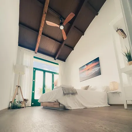 Masia Blanca